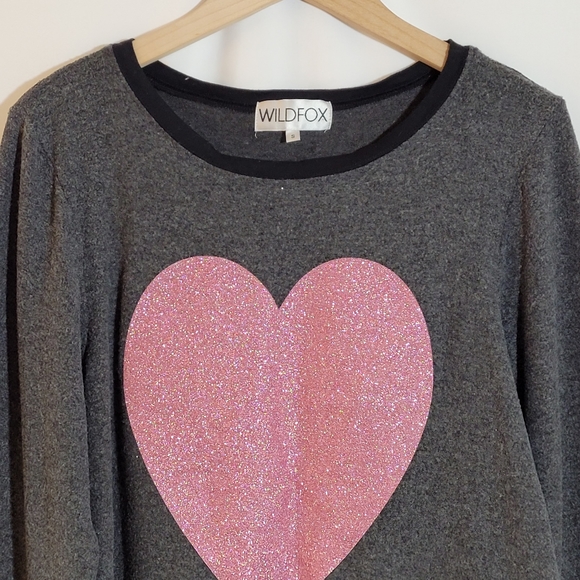 WILDFOX Pullover Sweater - Pink Glittery 💗 - Picture 2 of 7